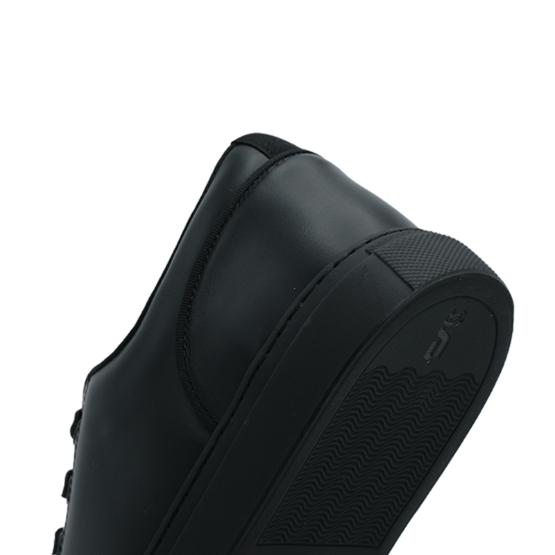 INIZIO | All Black